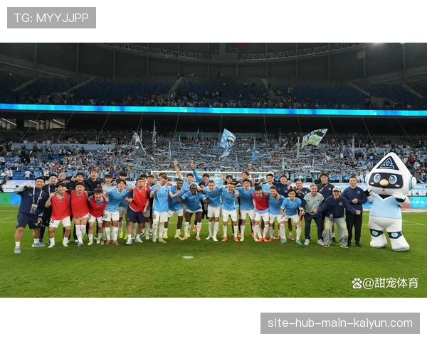 新鹏城韦斯利卡尔采夫核心 以色列中场巴西前锋主导进攻